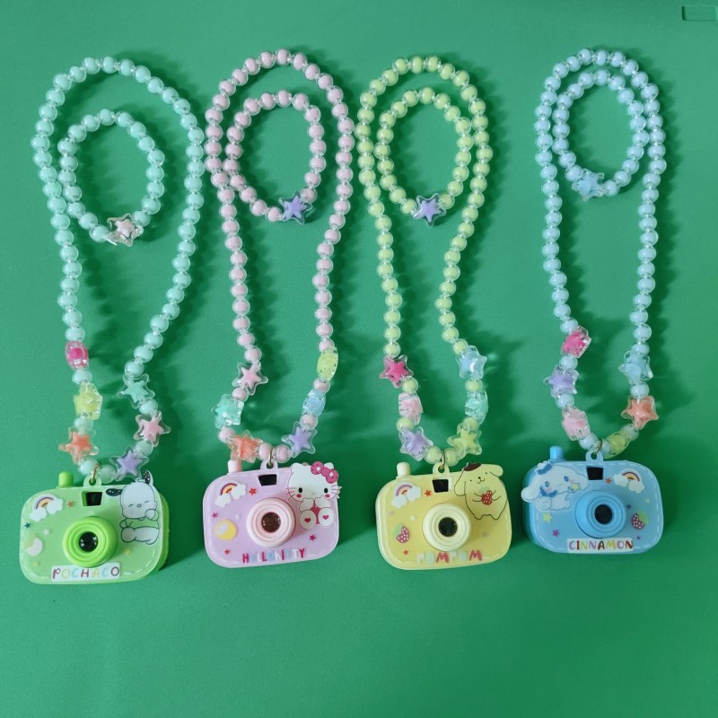 Cute Cartoon Kids Toy Camera Necklace – Hello Kitty, Pochacco, Pompom & Cinnamoroll